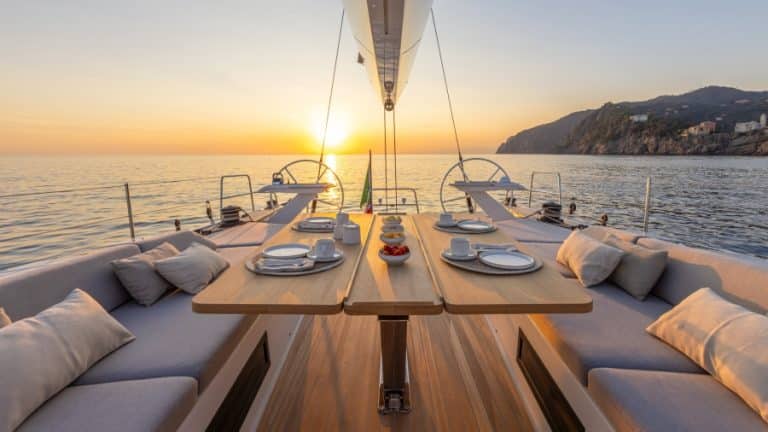 barcelona yacht show 2023 dates