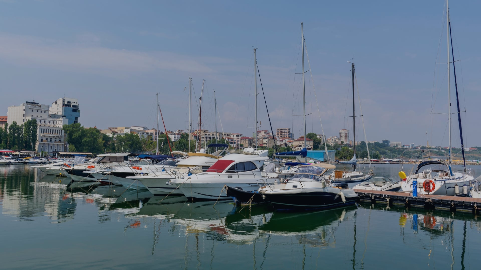 licence-free boat