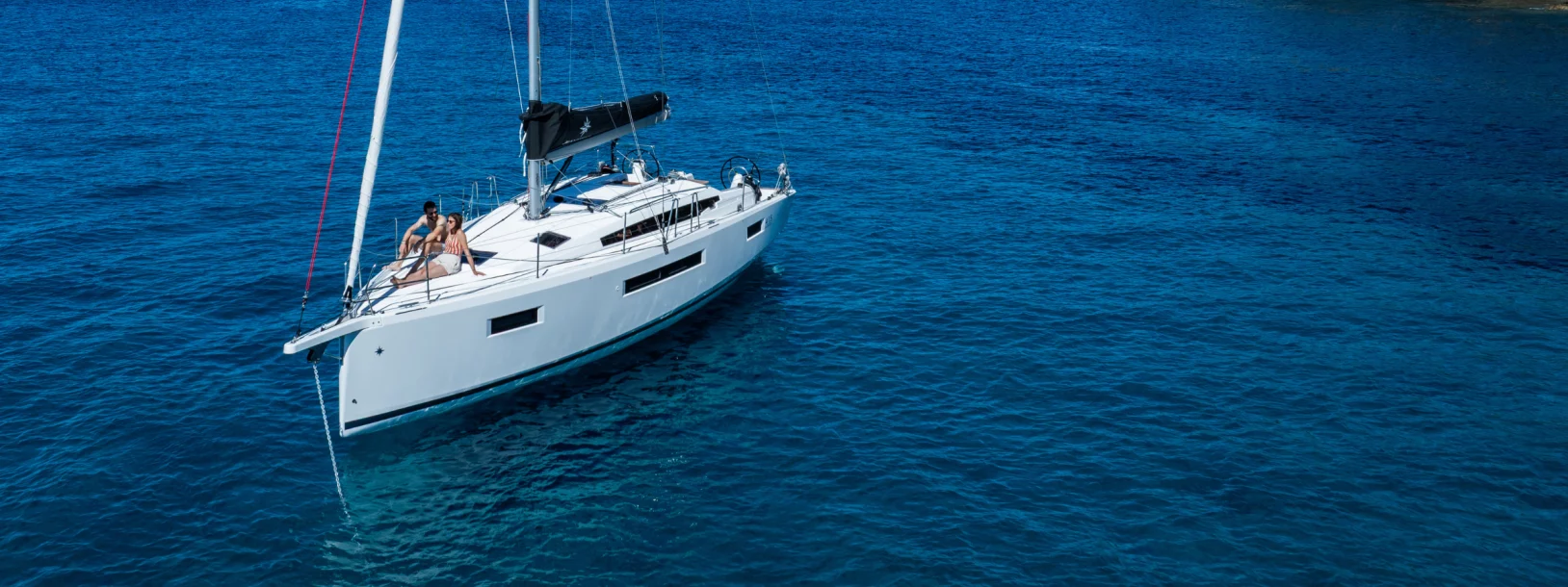 Velero Jeanneau Sun Odyssey 415 con Motyvel Yachts Barcelona y Baleares con cobertura a nivel nacional